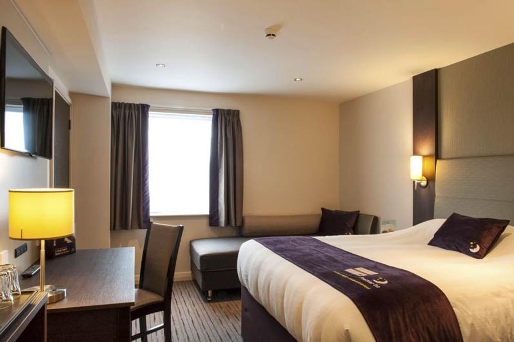 Premier Inn Dundee Centre Exterior foto